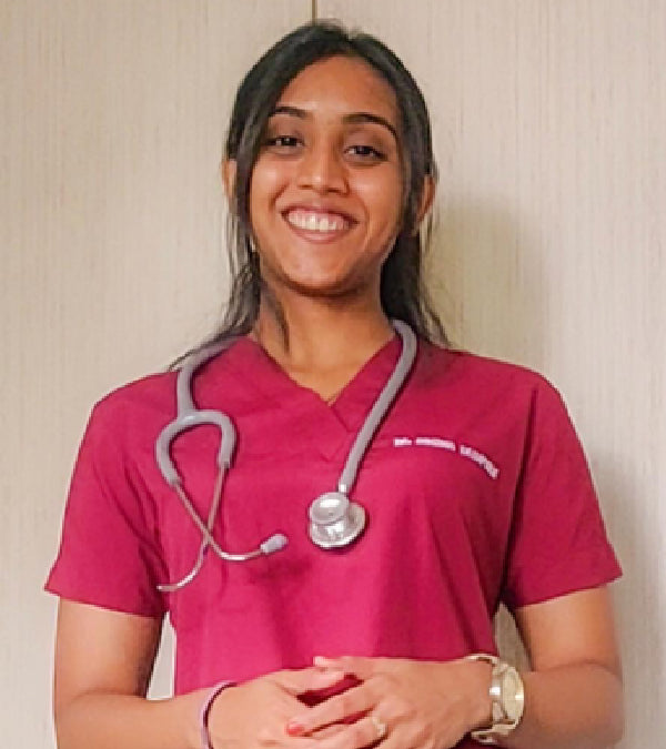 <center> Meet Dr Sanjna Deshmukh </center>