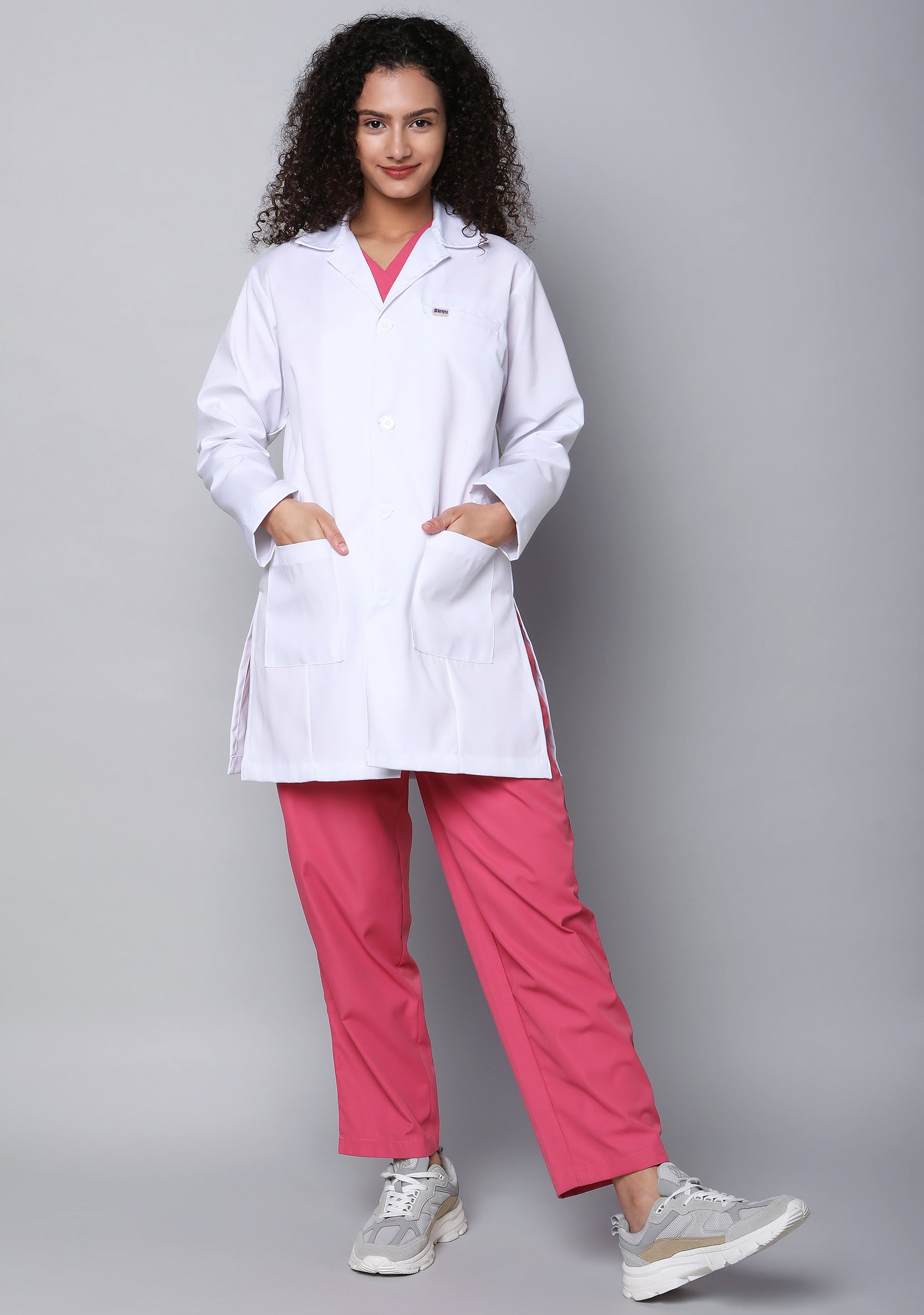 RANK Women's Polyester Cotton White Medical Lab Coat | Doctor's Apron  Hospital Dress | Doctor's Coat | Half Sleeve Coat Size - S (White) :  Amazon.in: Clothing & Accessories