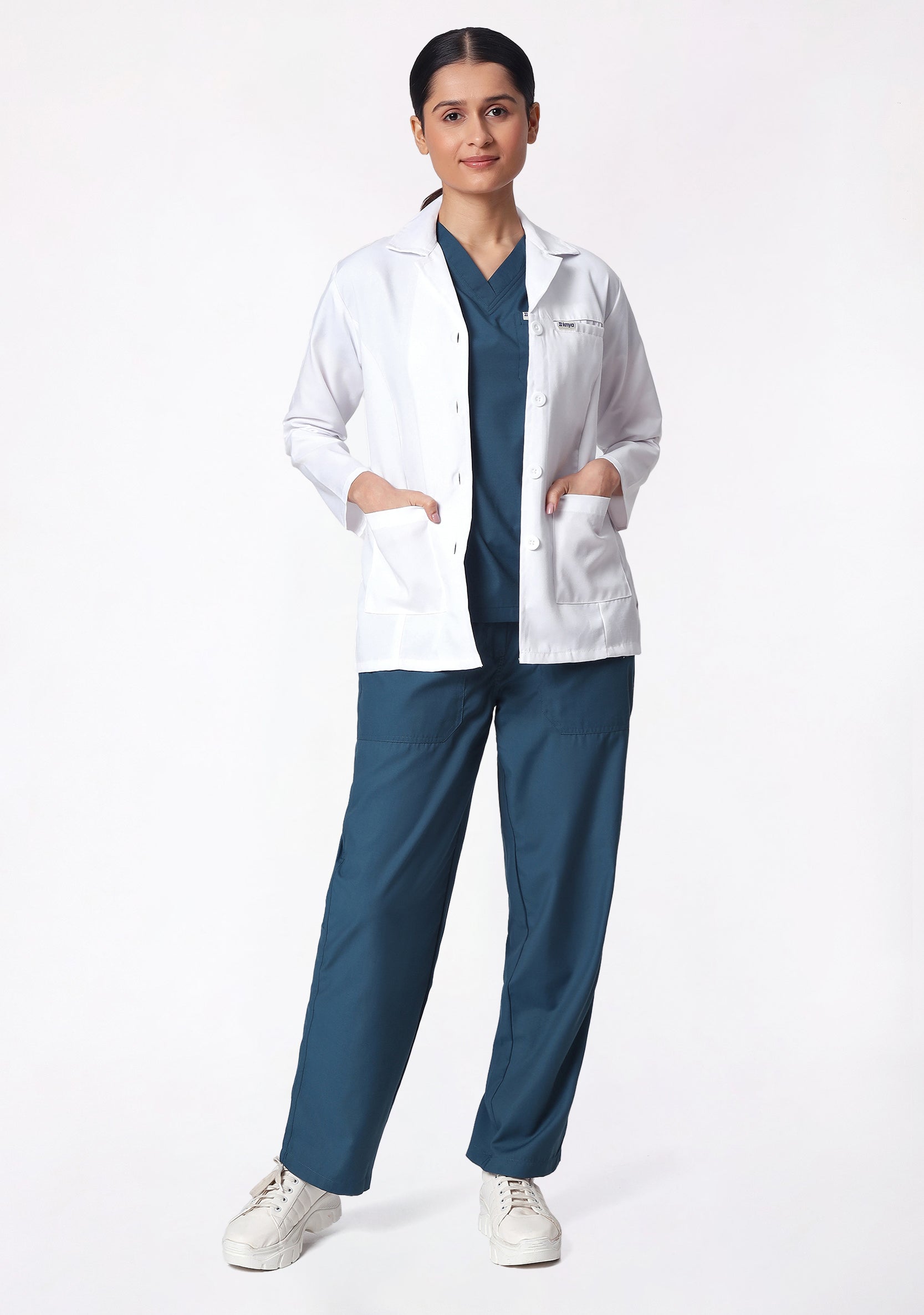Close-up of the 3-pocket design on the Focus Lab Coat