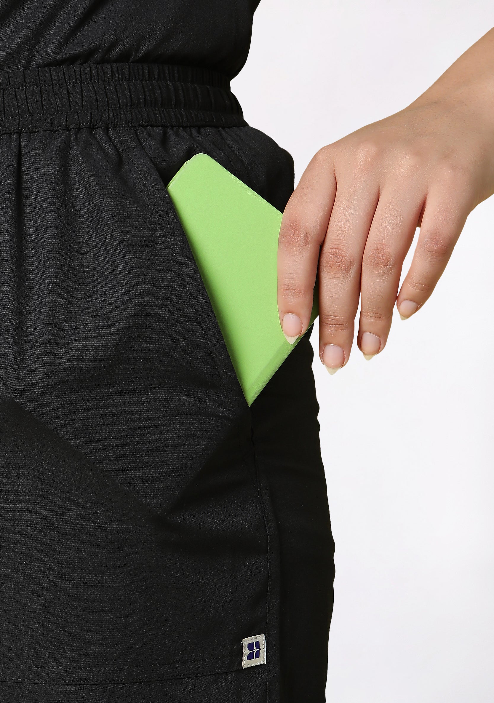 Classic Women's Longsleeves (Black) Scrub