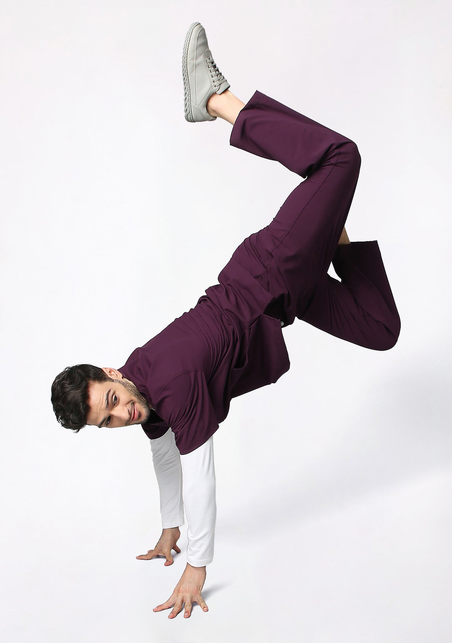 Ecoflex Men's V-neck (Wine) Active Scrub 2